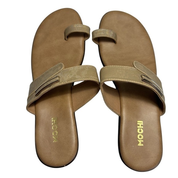 MOCHI Golden Toe Sandals Sz 38 - Picture 3 of 10